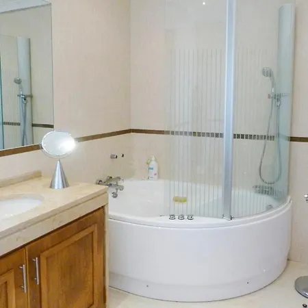 Sleeps 10 Pool Air Con * Lagoa de Albufeira